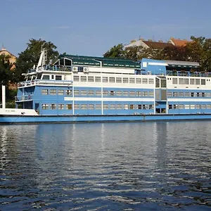 Vodnik Botel Prague